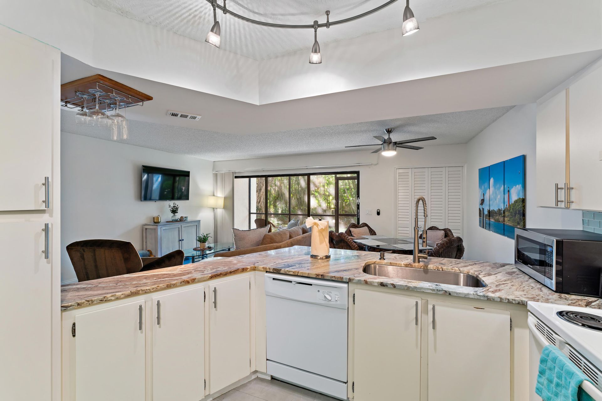 1605 S Us Hwy 1, Unit E104, Jupiter, FL 33477 Photo