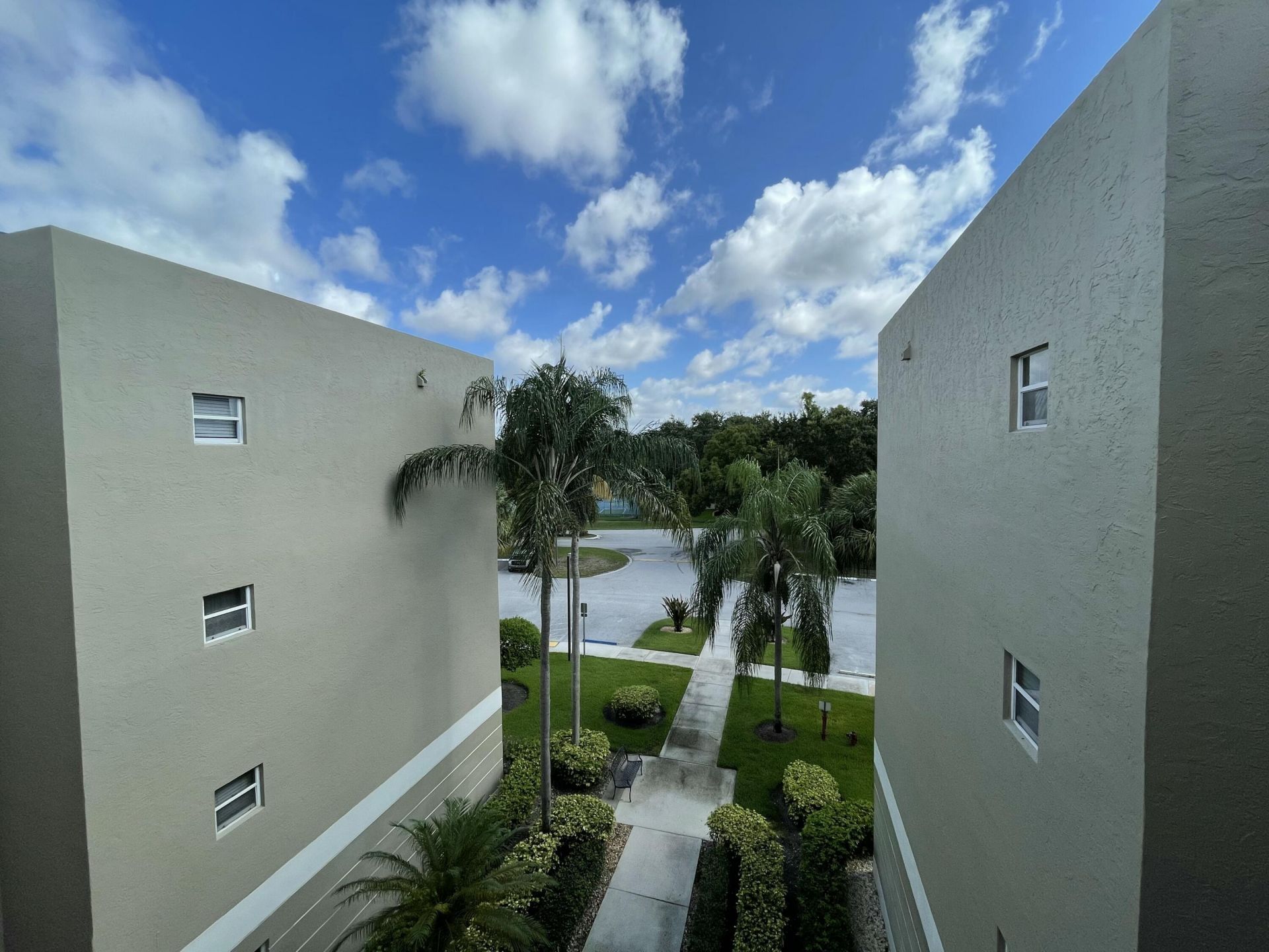 5910 Morningstar Circle, Unit 403, Delray Beach, FL 33484 Photo