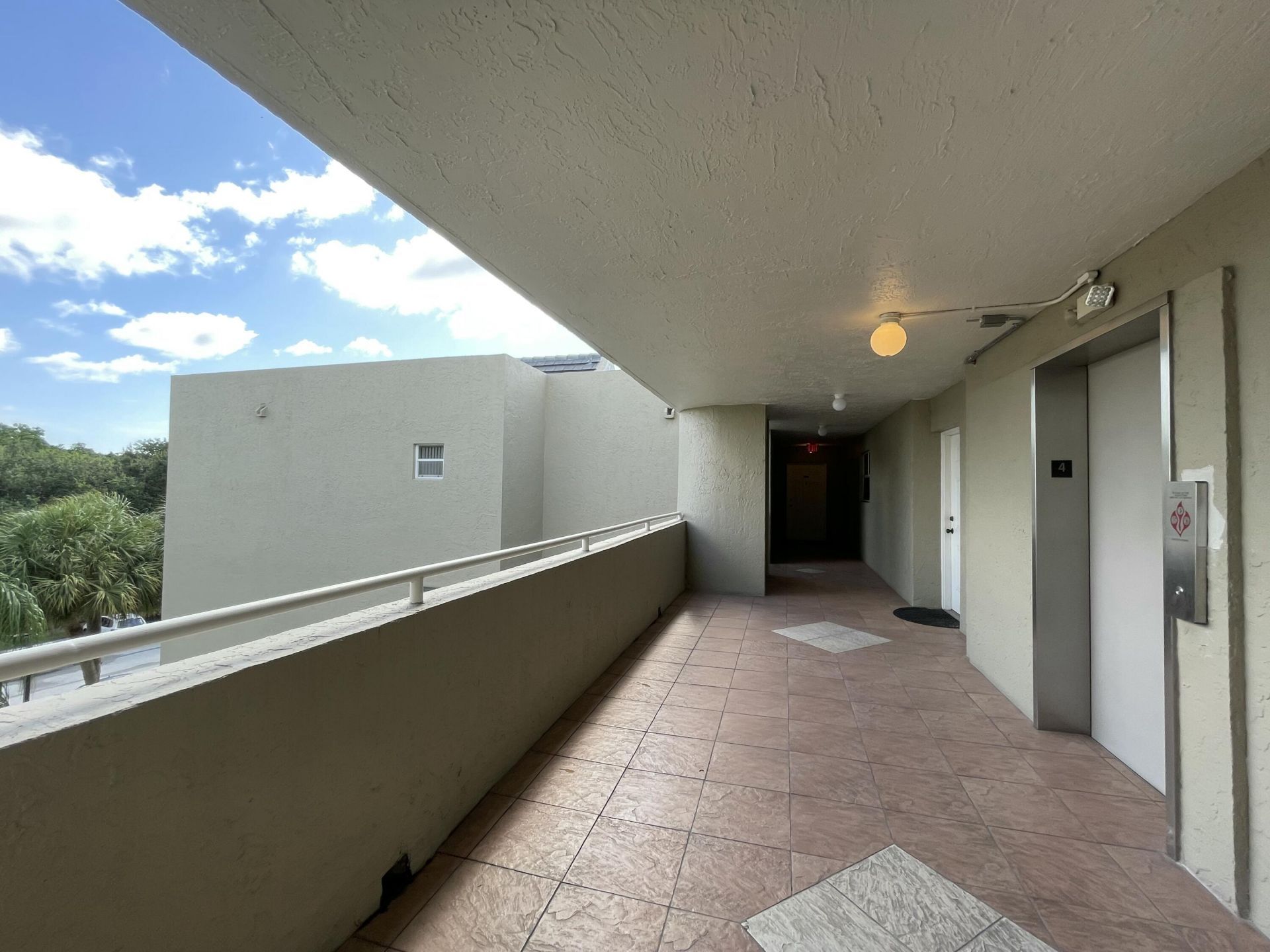 5910 Morningstar Circle, Unit 403, Delray Beach, FL 33484 Photo