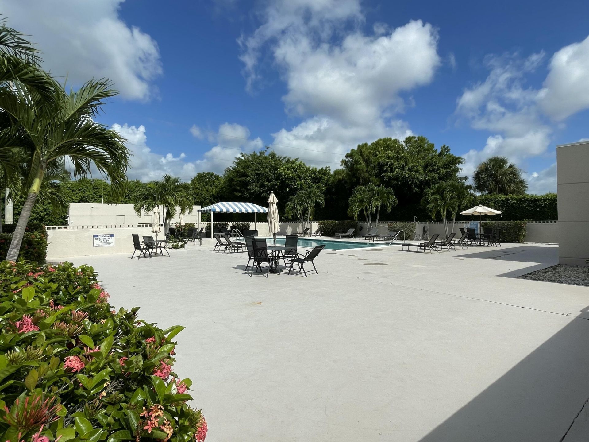 5910 Morningstar Circle, Unit 403, Delray Beach, FL 33484 Photo