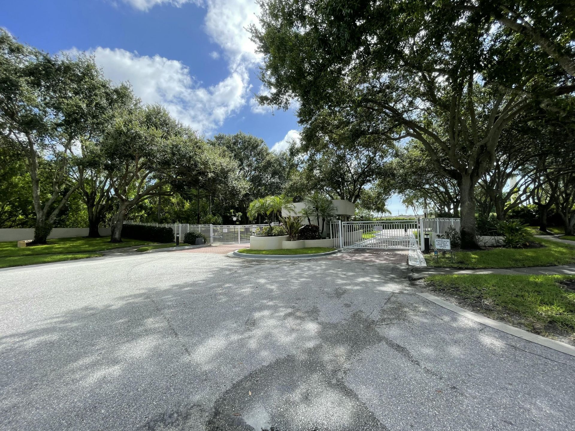 5910 Morningstar Circle, Unit 403, Delray Beach, FL 33484 Photo