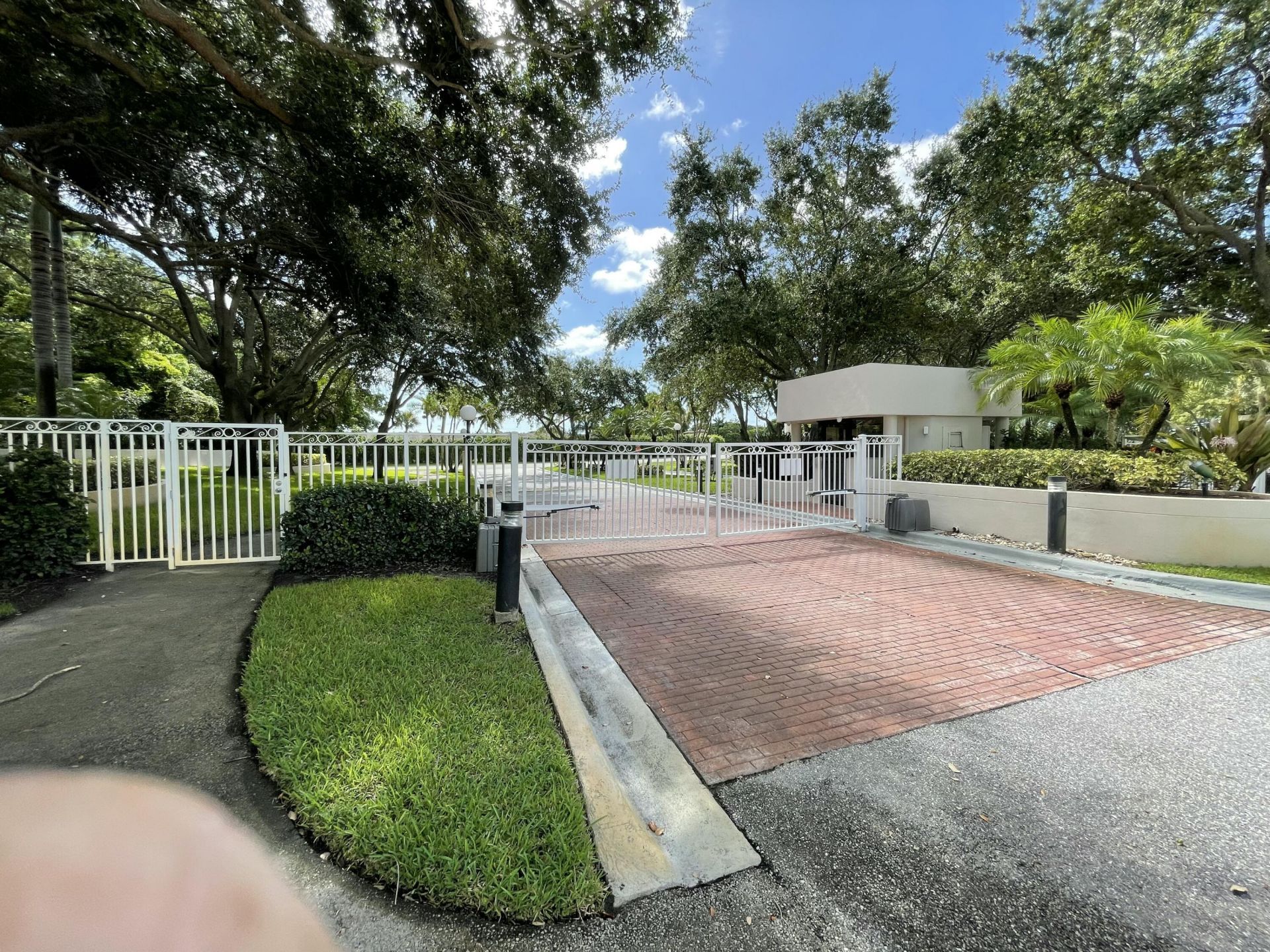 5910 Morningstar Circle, Unit 403, Delray Beach, FL 33484 Photo