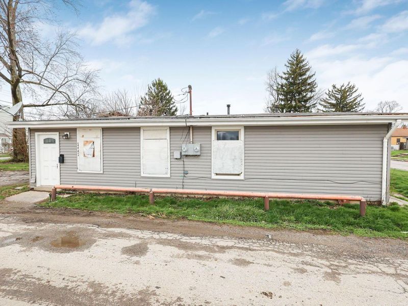 2445-2447 Hiawatha Street, Columbus, OH 43211 Photo 1