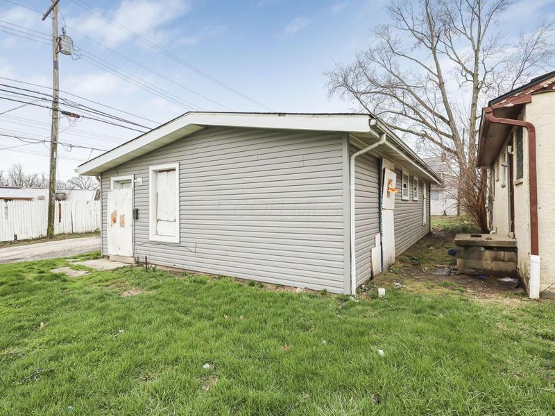 2445-2447 Hiawatha Street, Columbus, OH 43211 Photo 21