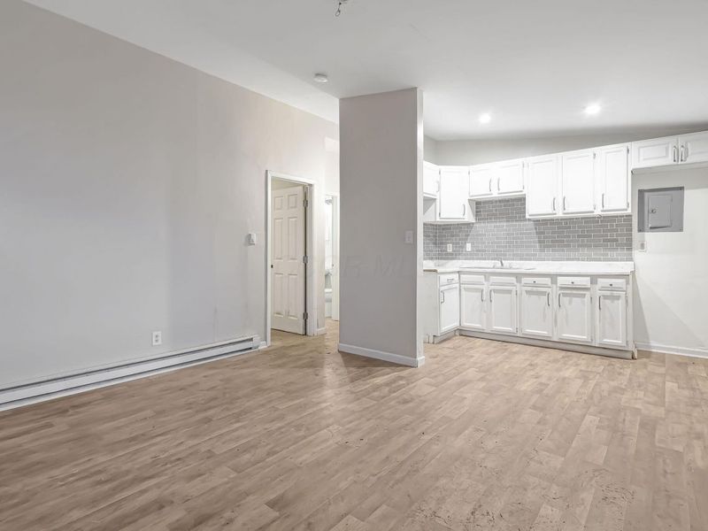 2445-2447 Hiawatha Street, Columbus, OH 43211 Photo 4