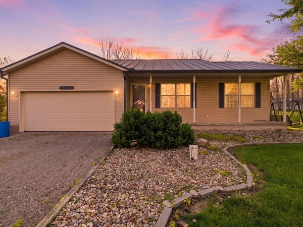 3202 Oesch Lane, Shelby, OH 44875