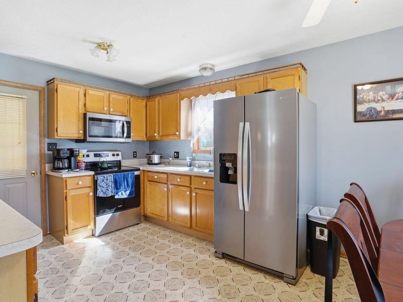 3202 Oesch Lane, Shelby, OH 44875 Photo 9