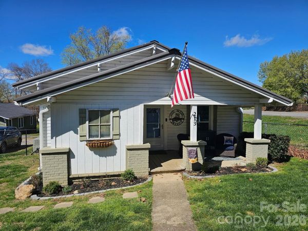 213 Colombo Street NW, Valdese, NC 28690