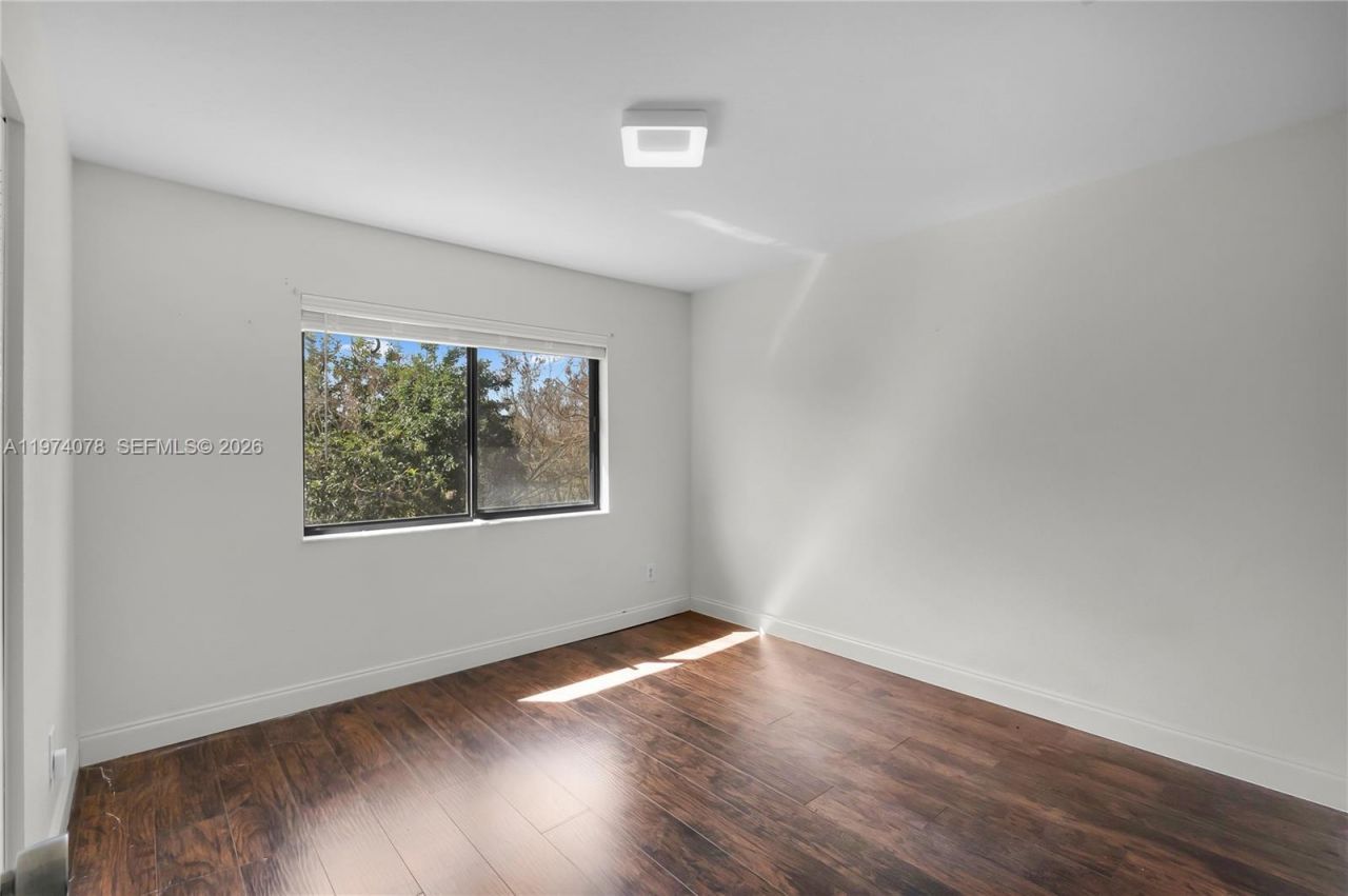 1550 SE Dewberry Ct, Port Saint Lucie, FL 34952 Photo