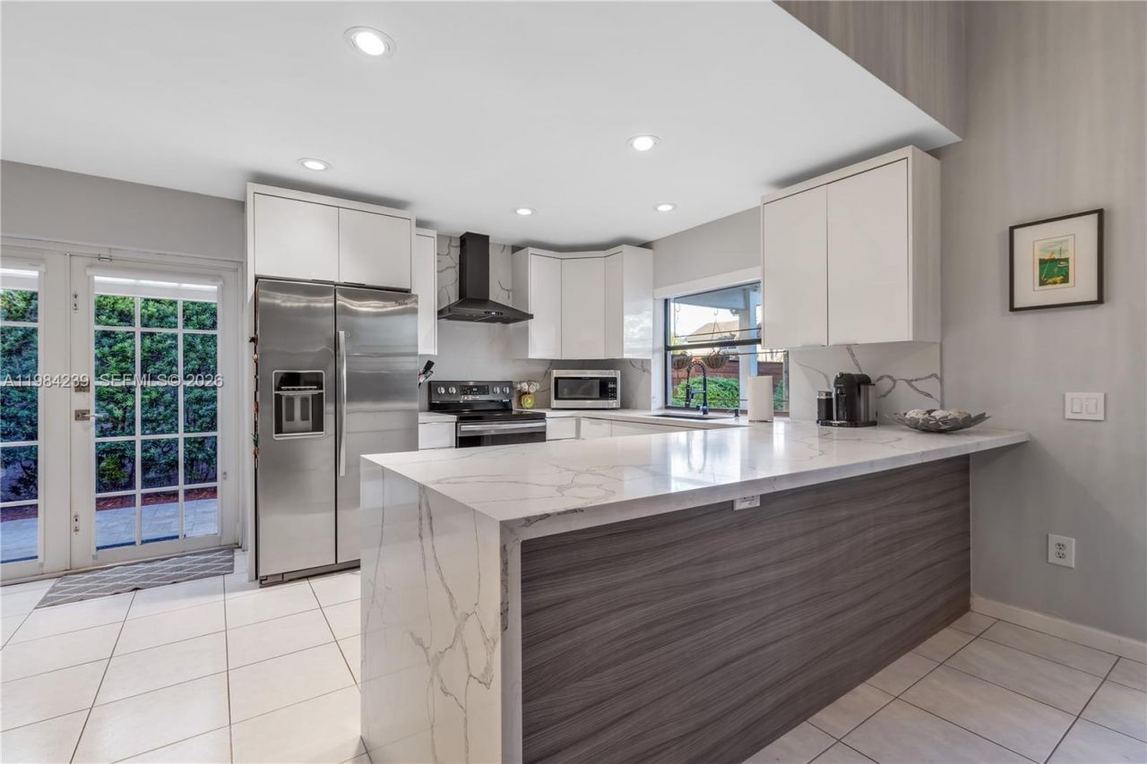 5321 SW 153rd Pl S , Miami, FL 33185 Photo