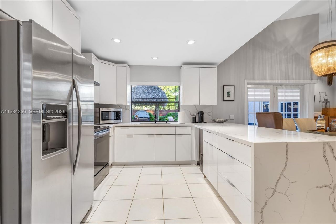 5321 SW 153rd Pl S , Miami, FL 33185 Photo