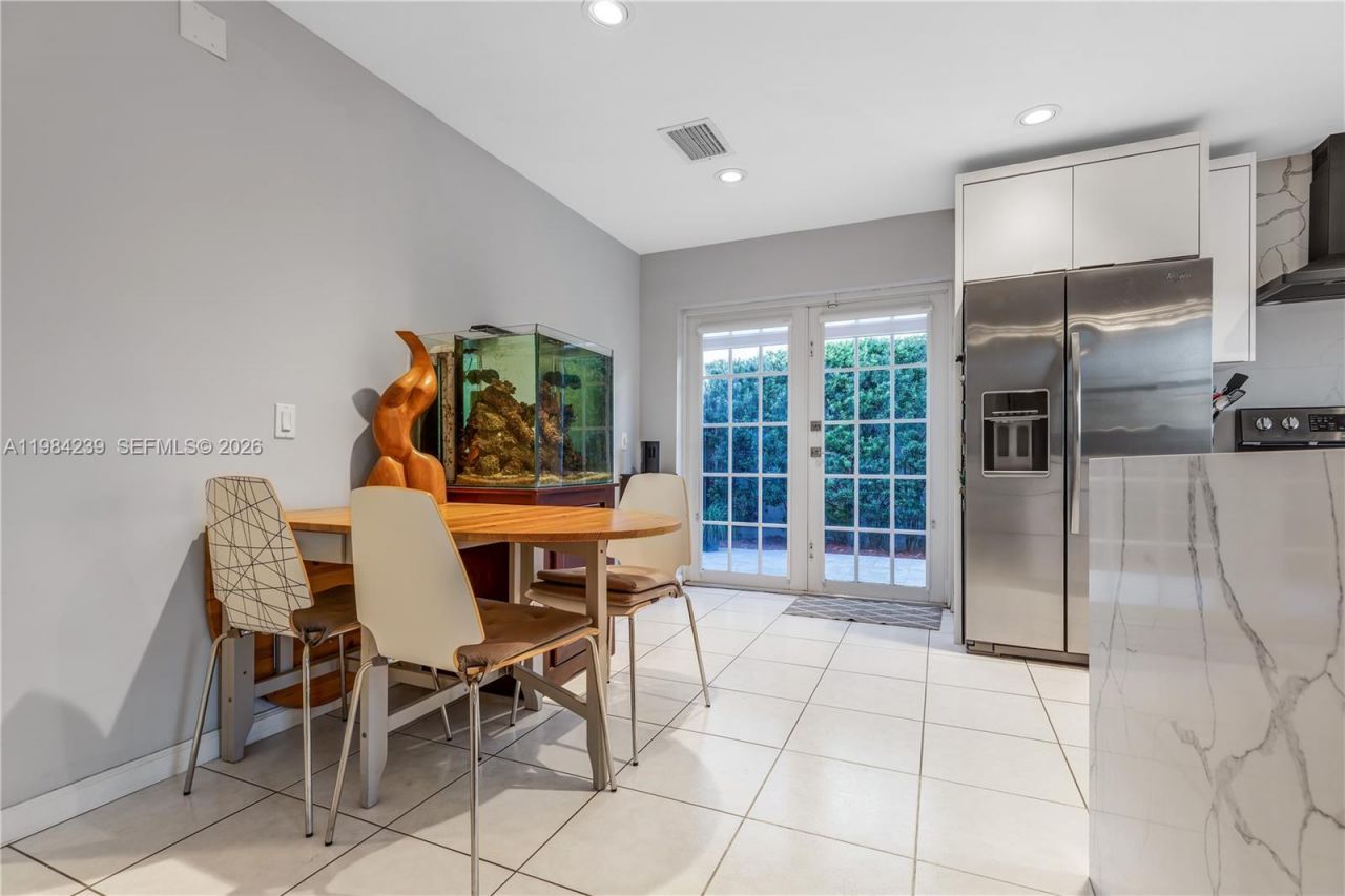 5321 SW 153rd Pl S , Miami, FL 33185 Photo