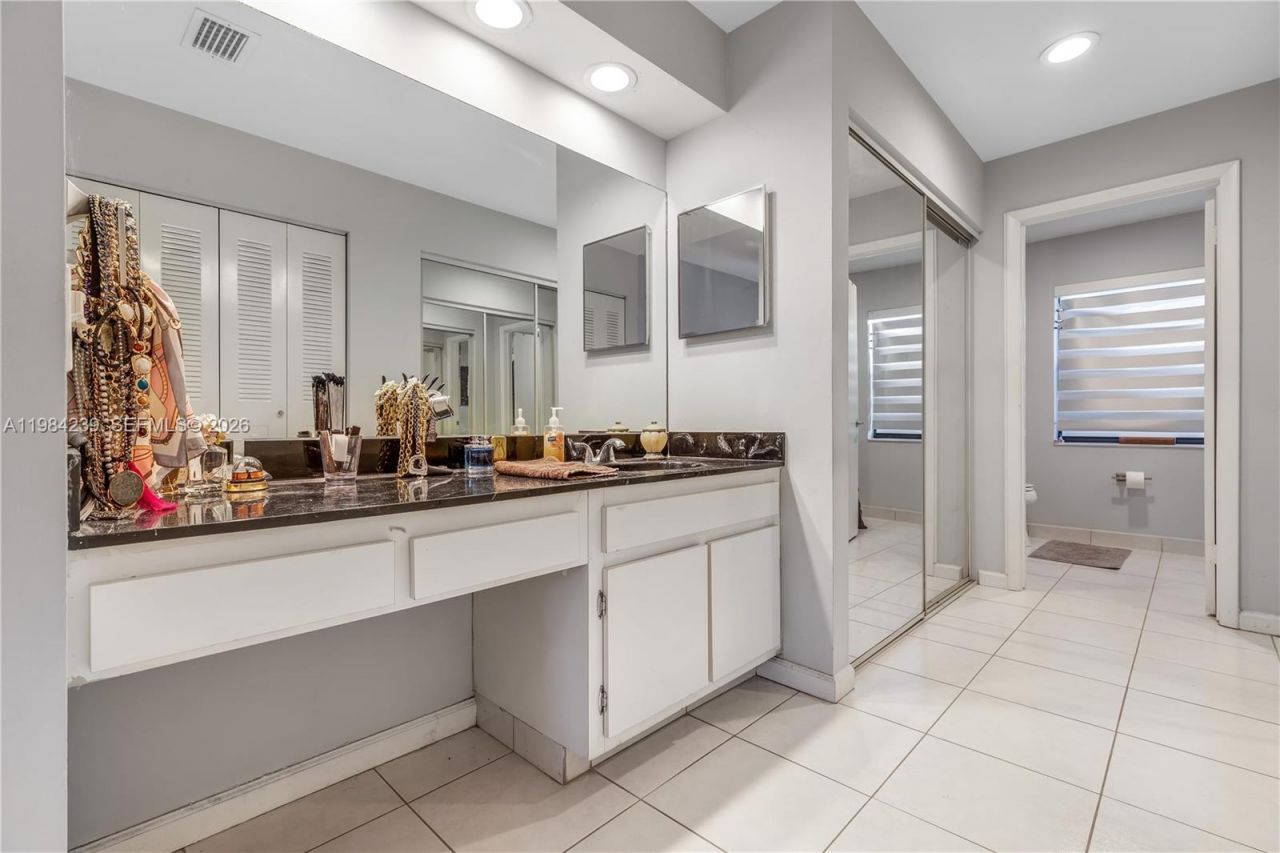 5321 SW 153rd Pl S , Miami, FL 33185 Photo