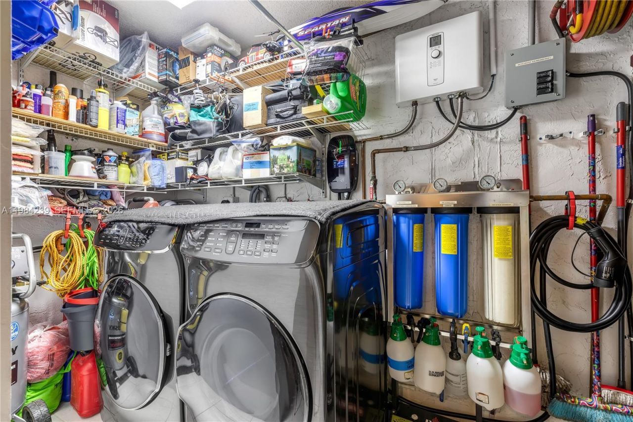 5321 SW 153rd Pl S , Miami, FL 33185 Photo