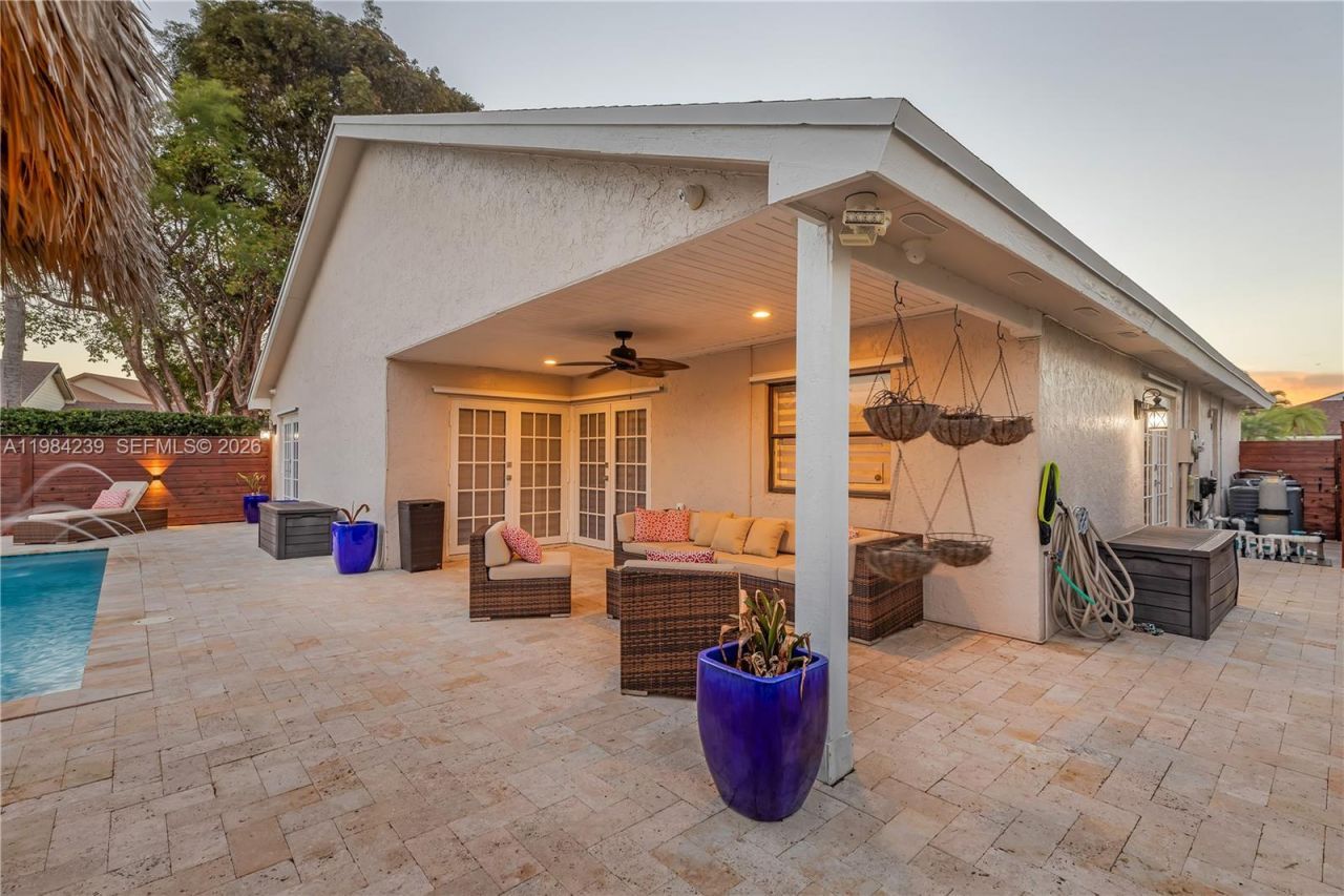 5321 SW 153rd Pl S , Miami, FL 33185 Photo