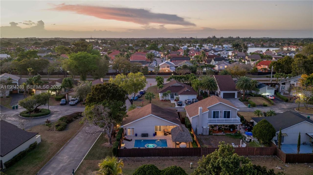 5321 SW 153rd Pl S , Miami, FL 33185 Photo