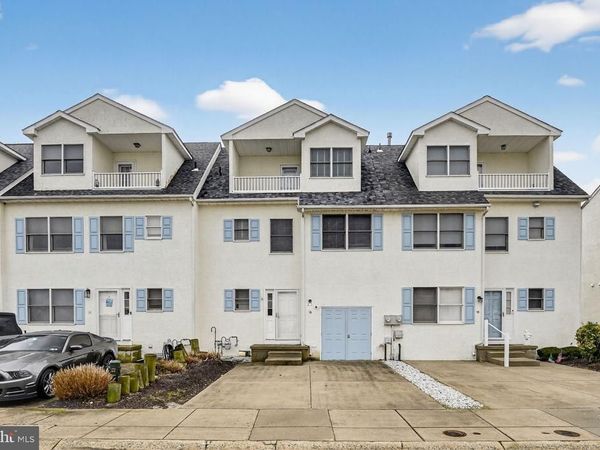 16 HORIZON LANE, BRIGANTINE, NJ 08203