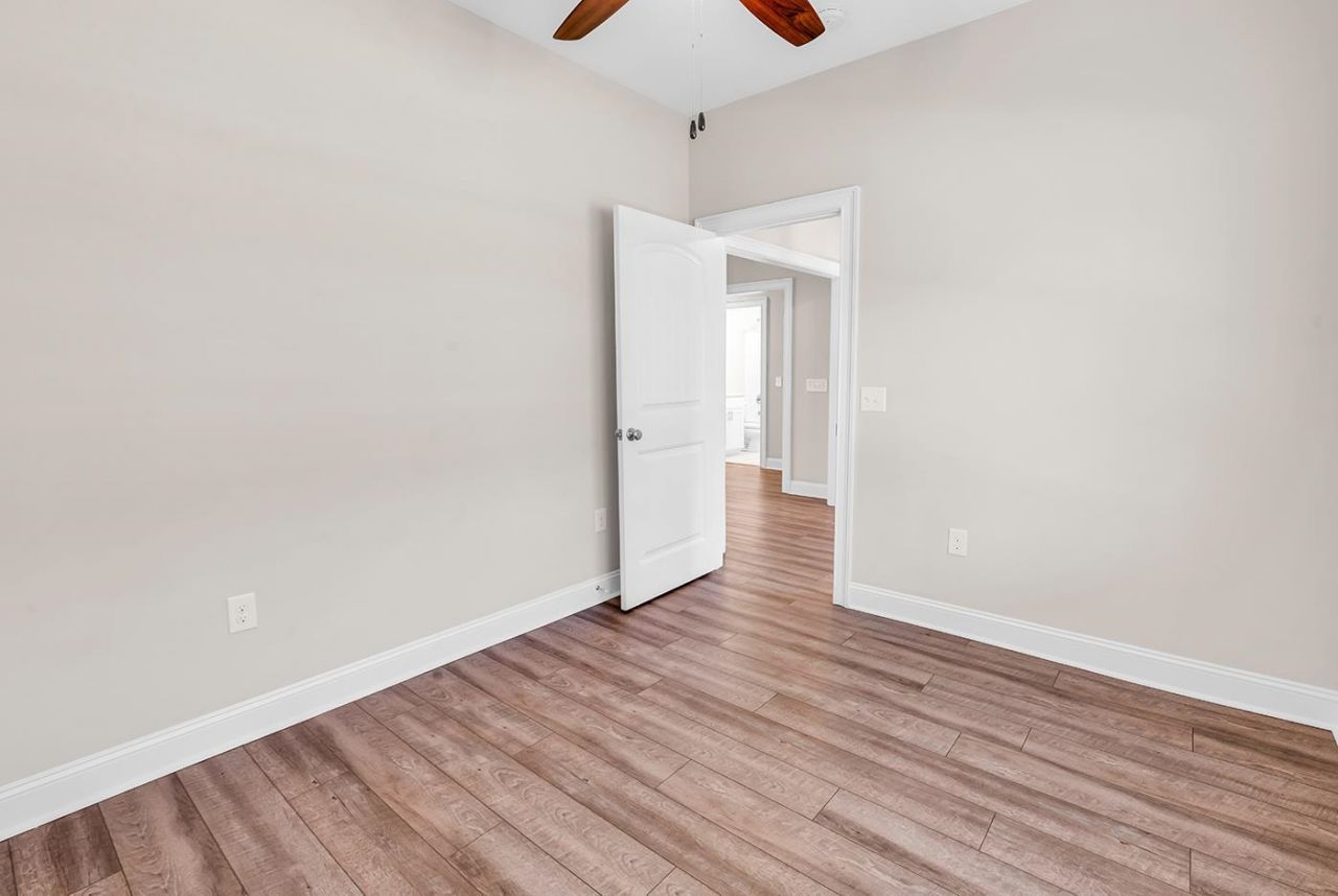 4029 Ridgewood Dr. Photo 5