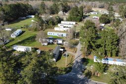 23-73 Newton Trail  photo 4