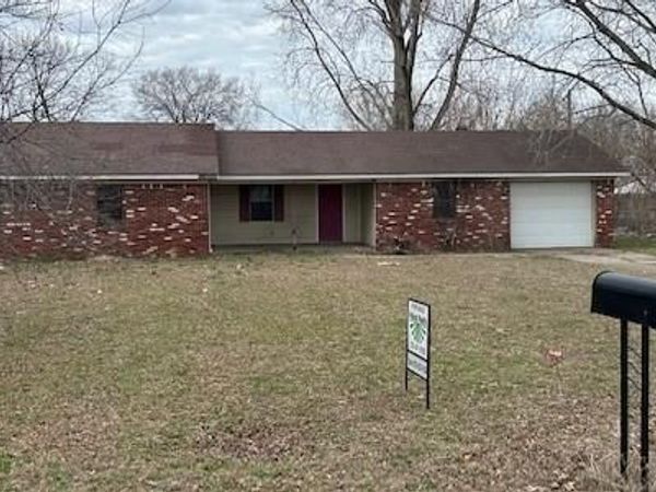 222 Shaw Rd, Blytheville, AR 72315
