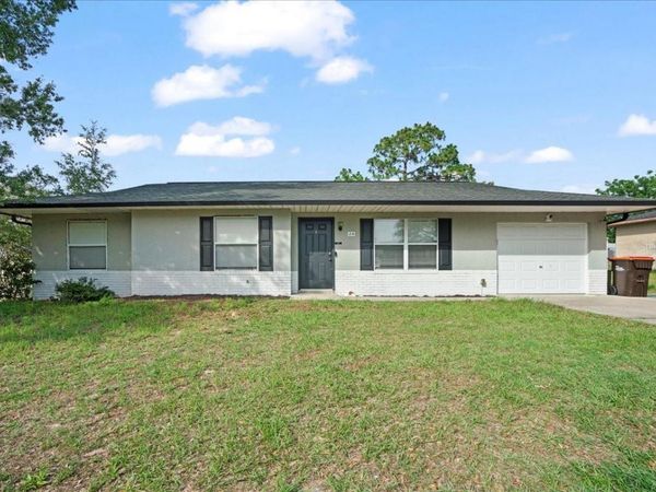 24 SAPPHIRE WAY , OCALA, FL 34472