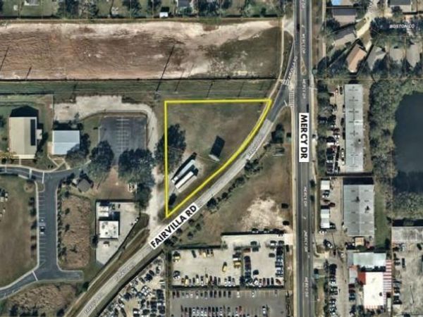 1010 FAIRVILLA RD , ORLANDO, FL 32808