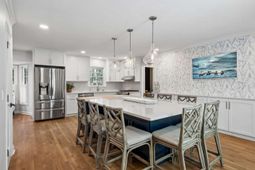 753 Milldenhall Road photo 4