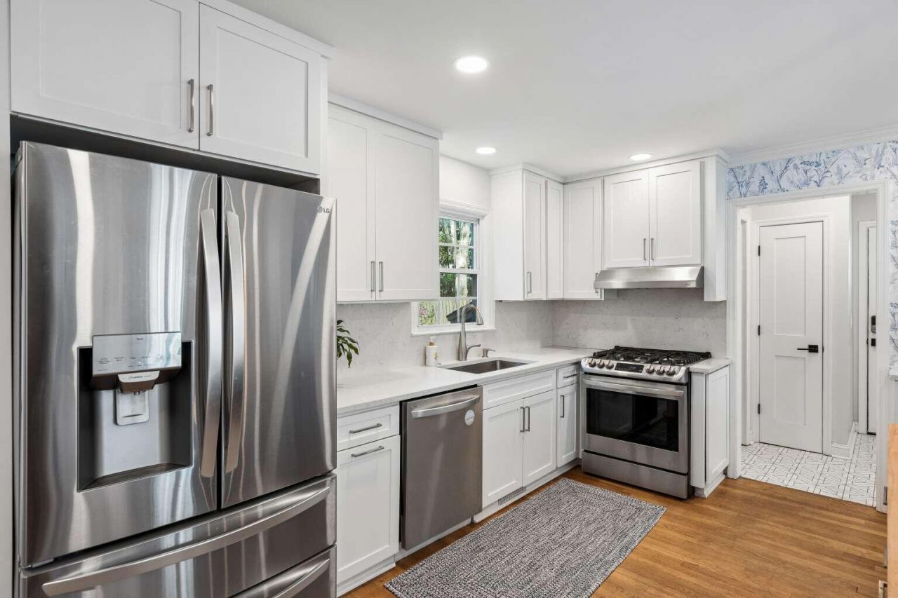 753 Milldenhall Road Photo 7