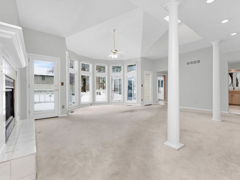 111 East Glen Drive, Bellefontaine, OH 43311 Photo 3