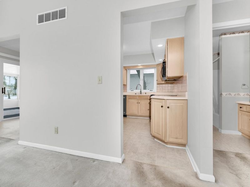 111 East Glen Drive, Bellefontaine, OH 43311 Photo 8