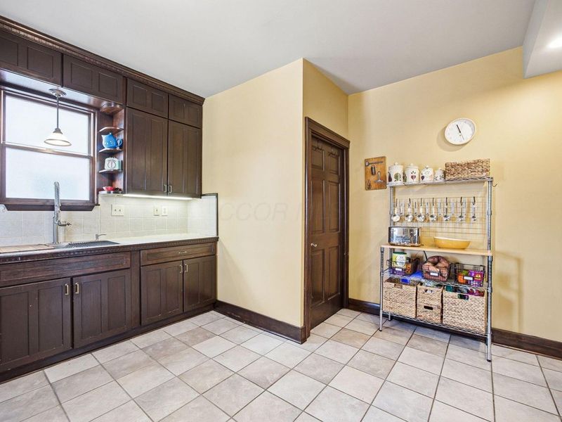 2604 N 4th Street, Columbus, OH 43202 Photo 22