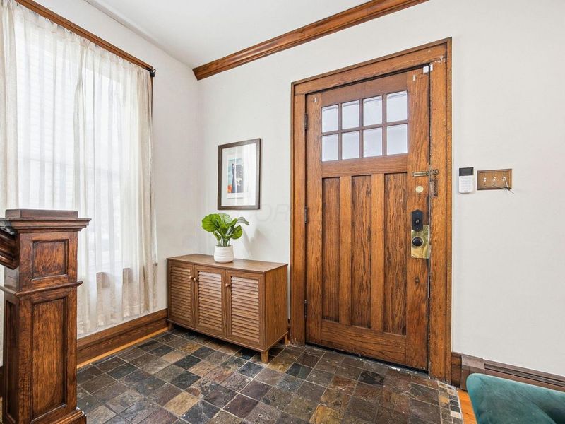 2604 N 4th Street, Columbus, OH 43202 Photo 3