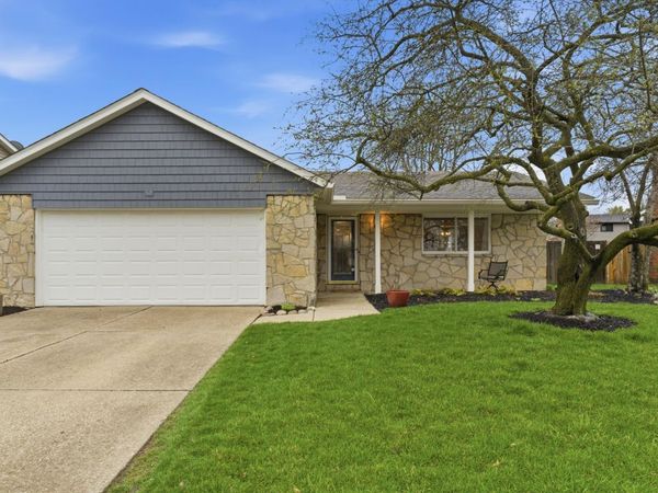 5639 Holyoke Lane , Columbus, OH 43231