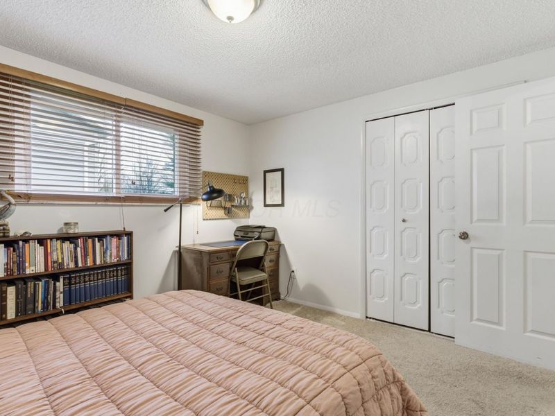 5639 Holyoke Lane , Columbus, OH 43231 Photo 22