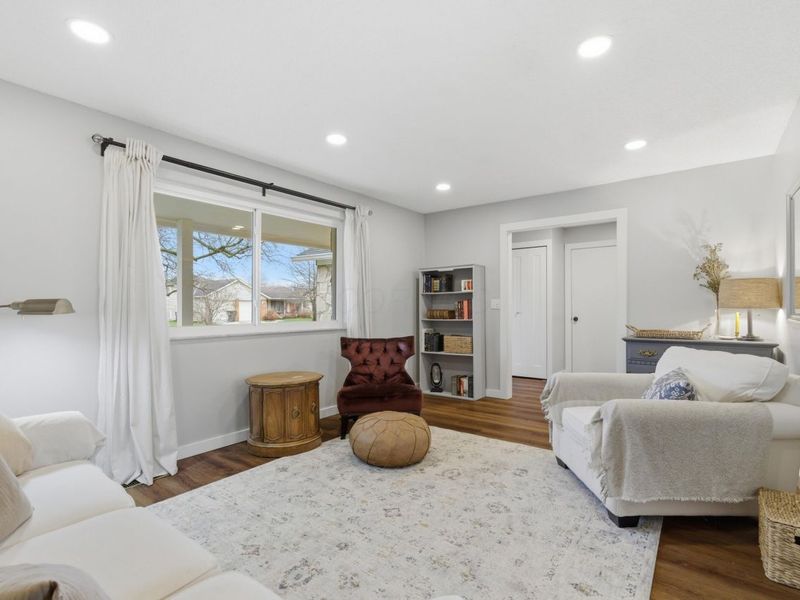 5639 Holyoke Lane , Columbus, OH 43231 Photo 9