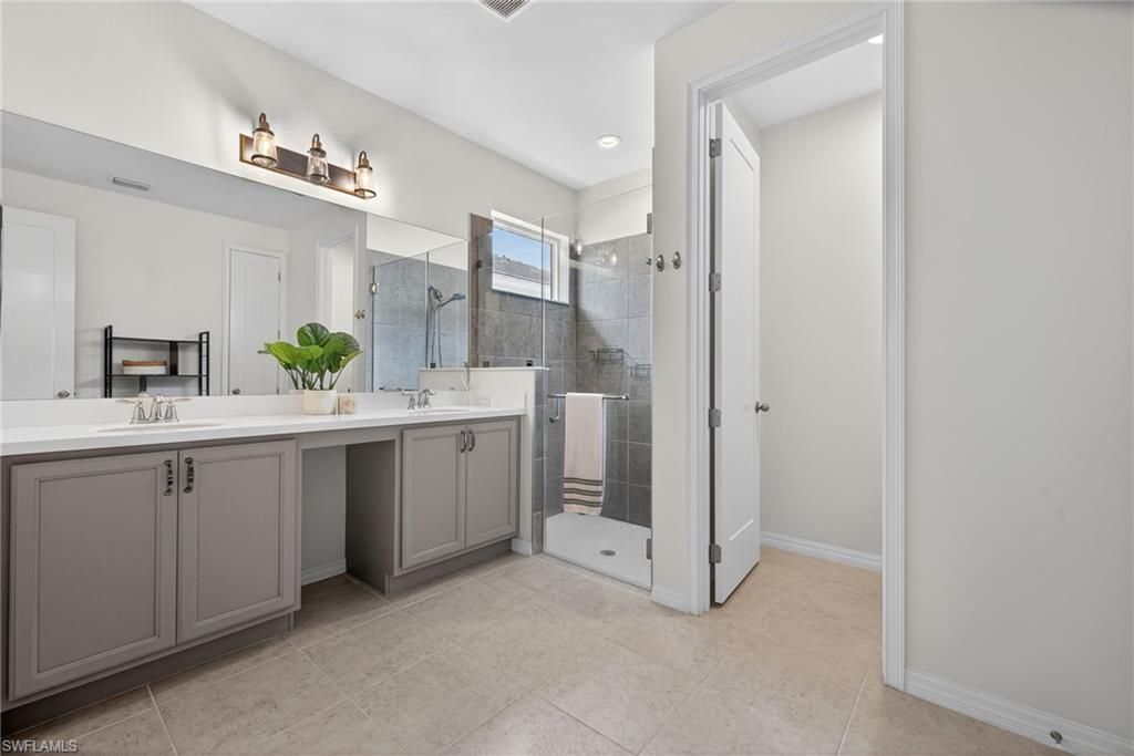 14520 Topsail Dr , Naples, FL 34114 Photo