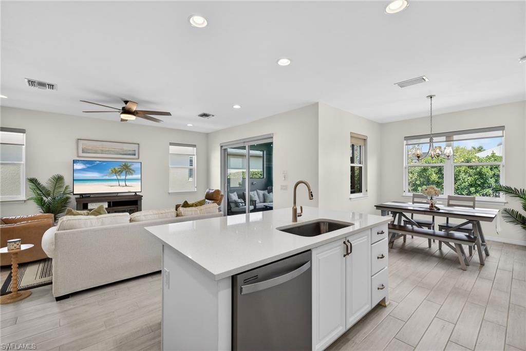 14520 Topsail Dr , Naples, FL 34114 Photo