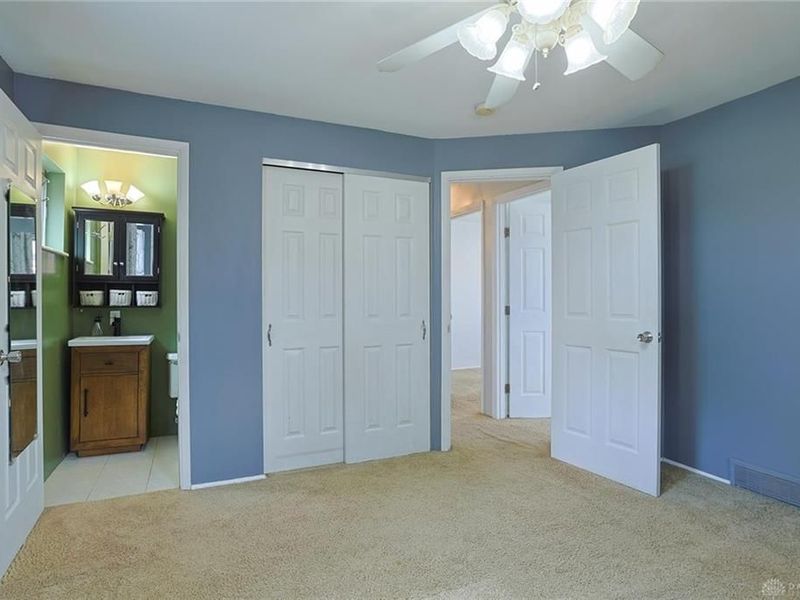 3217 Rockacres Court, Colerain Township, OH 45239 Photo 12