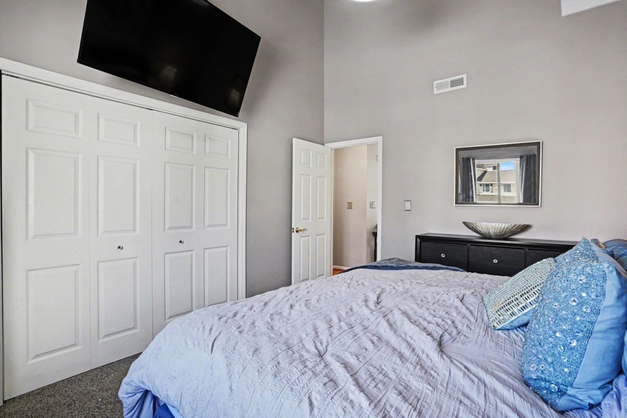 510 Fairwood Lakes Dr. Photo 15