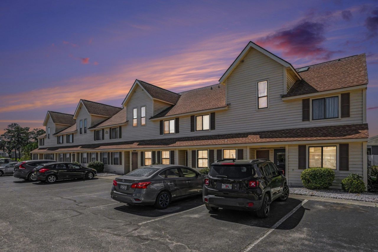 510 Fairwood Lakes Dr. Photo 27