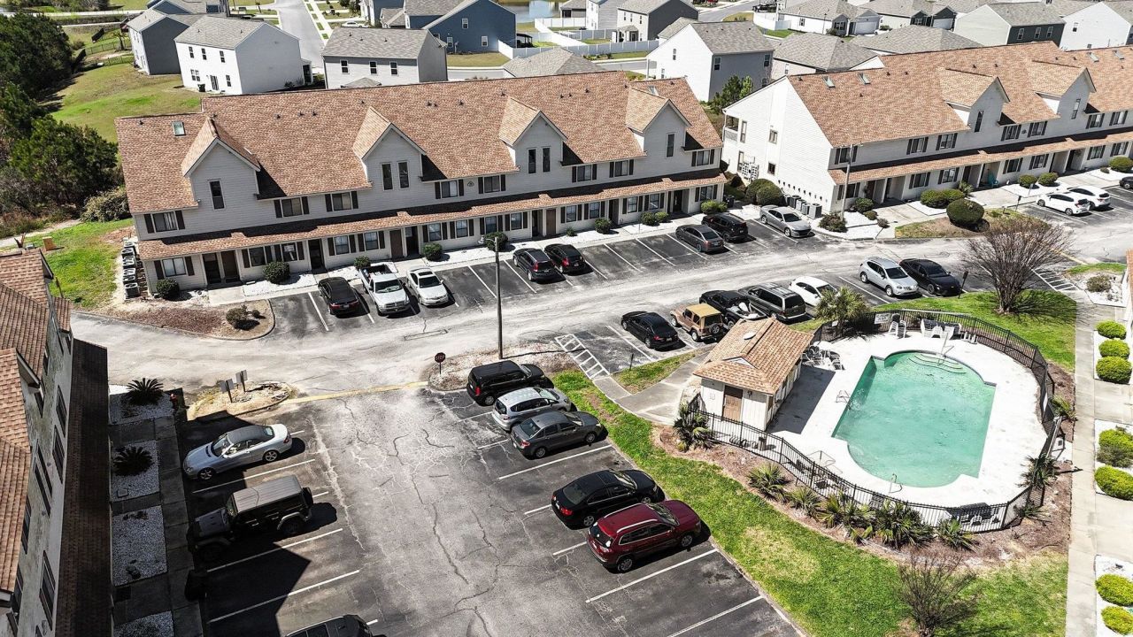 510 Fairwood Lakes Dr. Photo 28