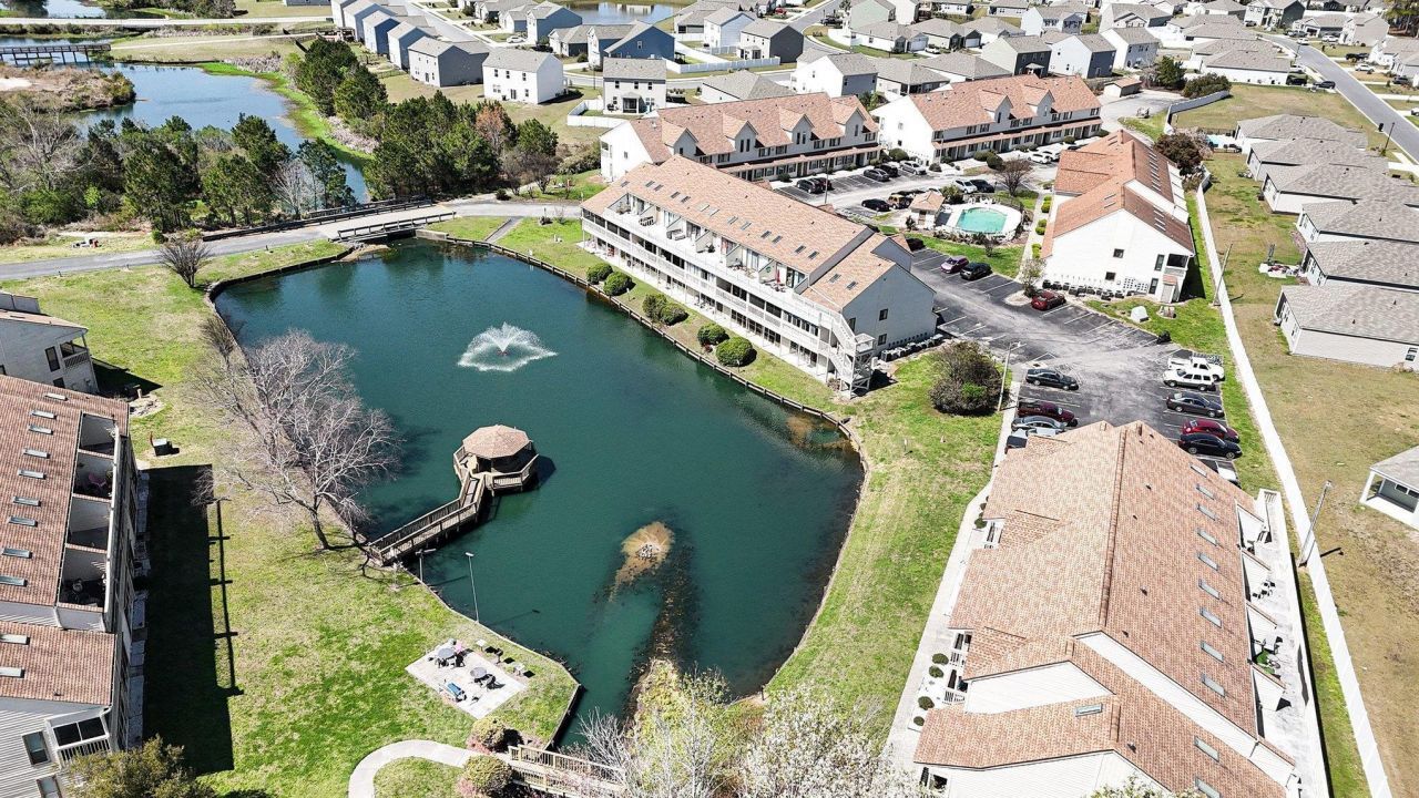 510 Fairwood Lakes Dr. Photo 31