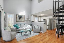 510 Fairwood Lakes Dr. photo 4