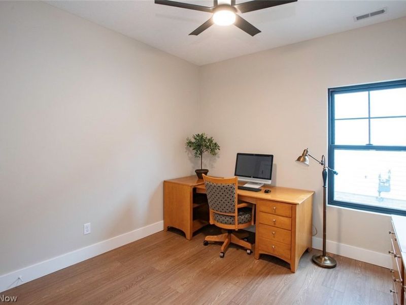 6755 Benedict Drive, Middleburg Heights, OH 44130 Photo 17