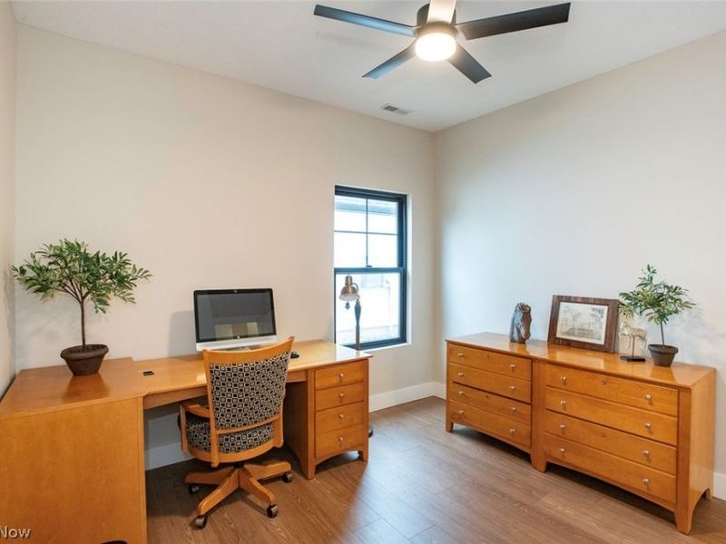 6755 Benedict Drive, Middleburg Heights, OH 44130 Photo 18