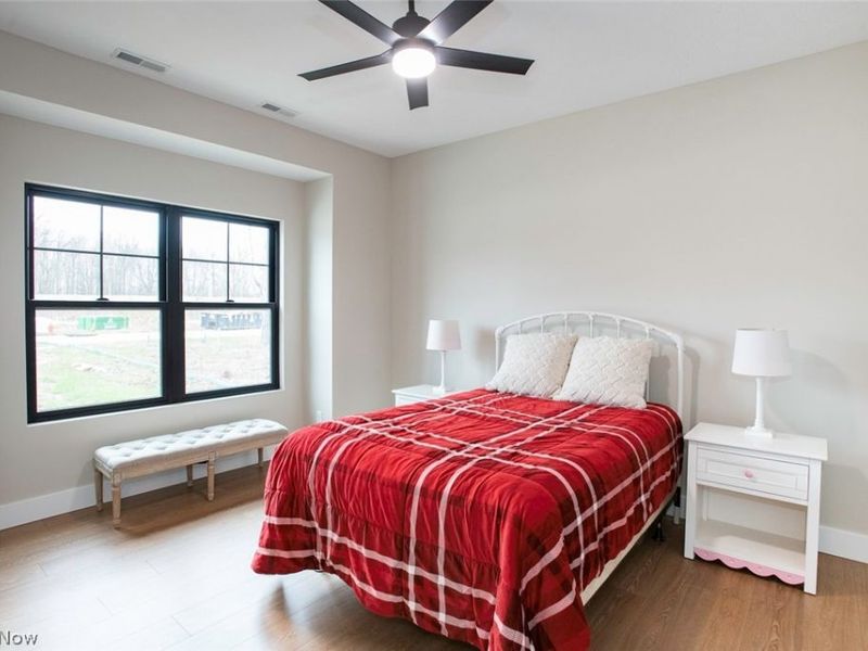 6755 Benedict Drive, Middleburg Heights, OH 44130 Photo 22