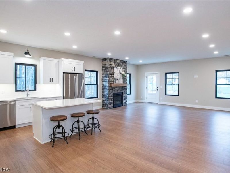 6755 Benedict Drive, Middleburg Heights, OH 44130 Photo 6