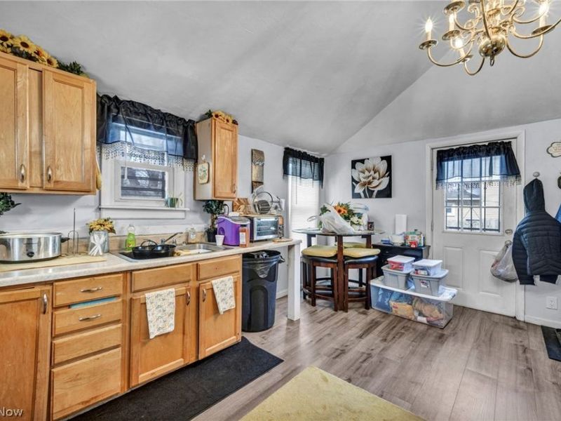 3606 E 54th Street, Cleveland, OH 44105 Photo 17