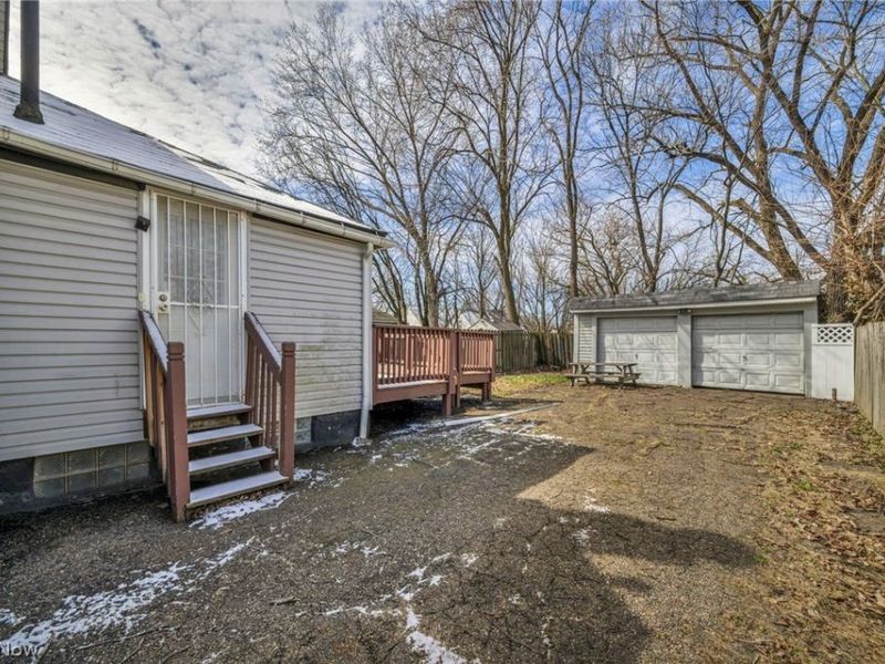 3606 E 54th Street, Cleveland, OH 44105 Photo 23