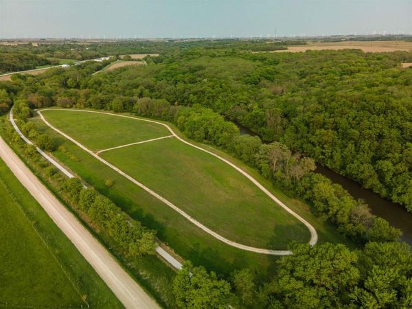 Steamboat Rock, IA 50672